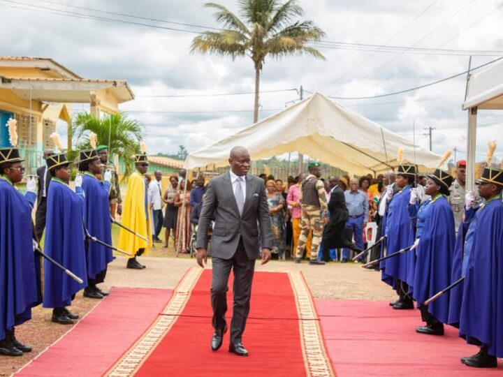 Gabon : Brice Clotaire Oligui Nguema inaugure la caserne des sapeurs-pompiers et la station provinciale radio 9 à Oyem 