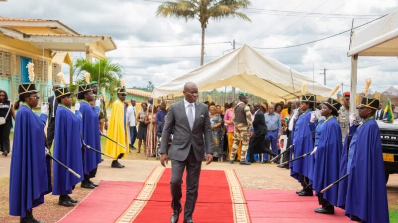 Gabon : Brice Clotaire Oligui Nguema inaugure la caserne des sapeurs-pompiers et la station provinciale radio 9 à Oyem 