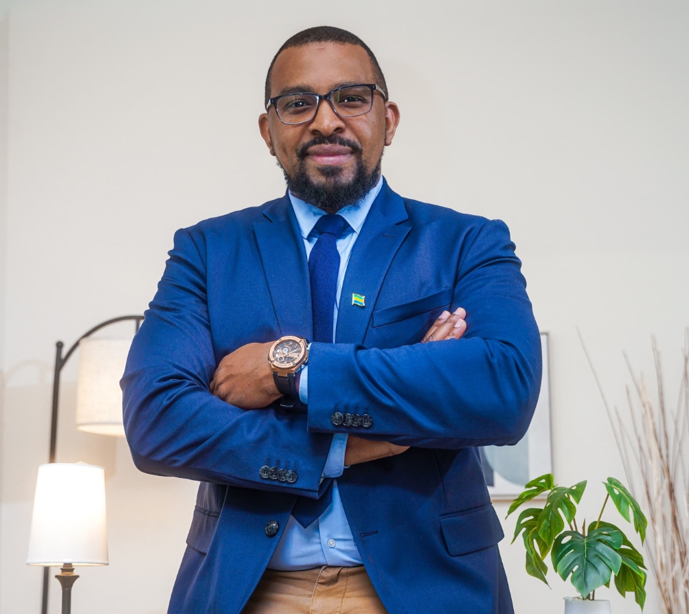 Gabon: Élections législatives et locales, deuxième siège de la diaspora Europe-USA, les raisons de plébiscité Marcel OGOULIGENDE