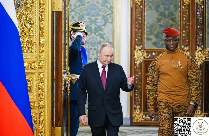 Russie : Visite officielle du Président du Faso à Moscou, séance de travail entre les Présidents POUTINE et Ibrahim Traoré au Kremlin