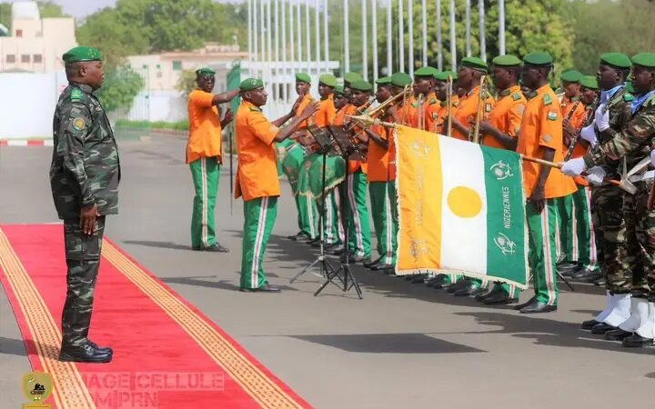 Niger : Huit nouveaux ambassadeurs présentent leurs lettres de créance au général d’armée Abdourahamane Tiani