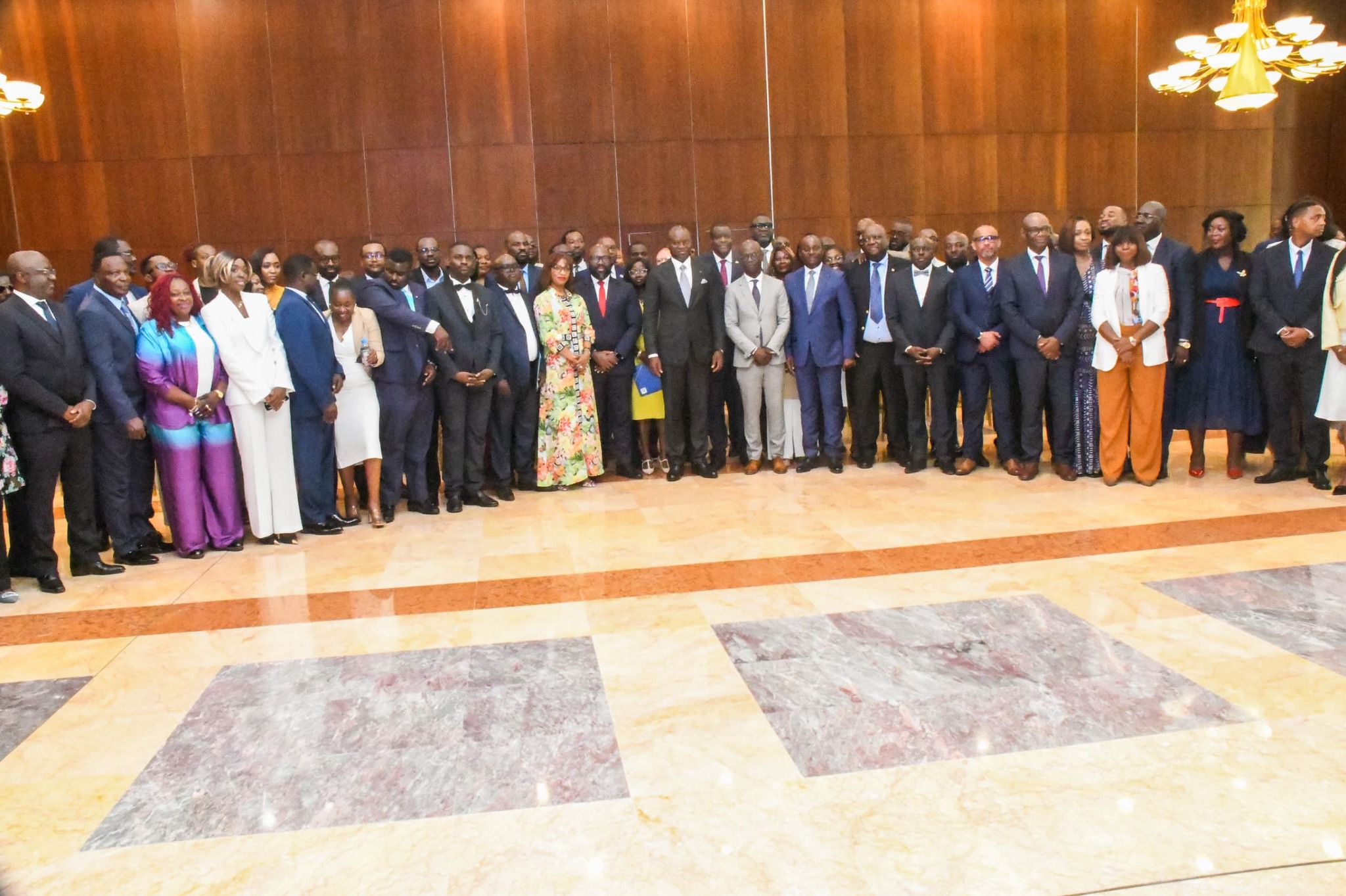Gabon : Le Chef de l’État échange avec les représentants de la diaspora