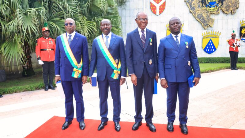 Gabon : Le Président Brice Clotaire Oligui Nguema honore les artisans du redressement de la dette publique