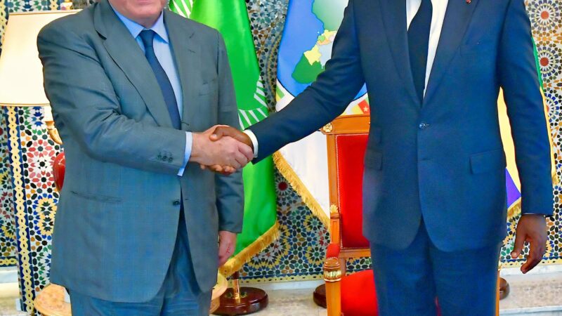 Gabon : Le Chef de l’État échange avec l’homme d’affaires angolais HÉLDER BATAGLIA DOS SANTOS