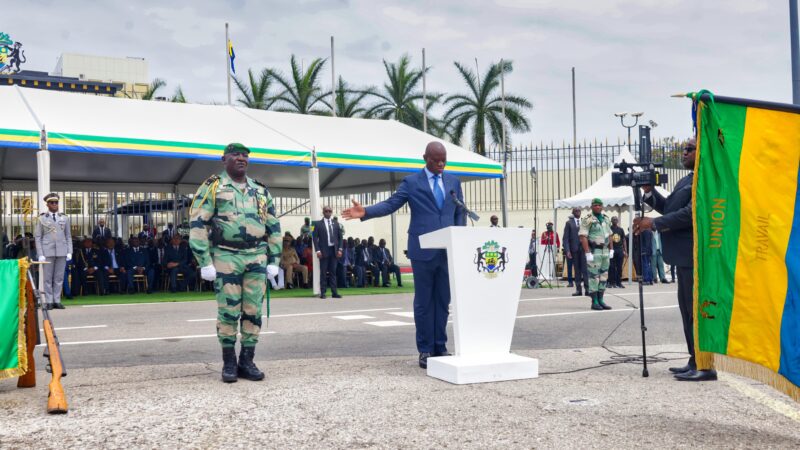 Gabon : Le Chef de l’État préside la cérémonie de prise de commandement à la tête de la Garde Républicaine du Général de Brigade Antoine Balekidra