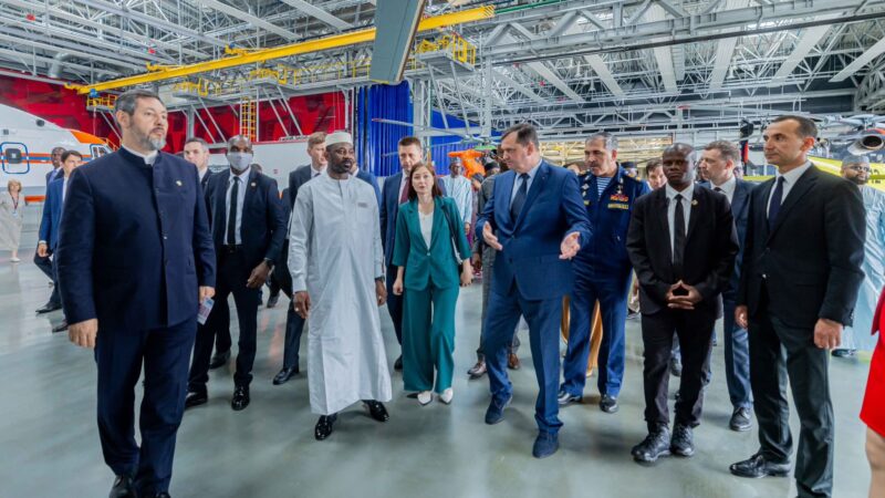 Coopération Mali-KAZAN : Le Président de la Transition explore le potentiel industriel du Tatarstan