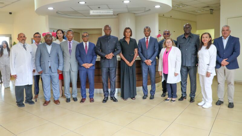 Guinée-Equatorial : Le Chef de l’État gabonais visite plusieurs structures gazières et hospitalières à Malabo