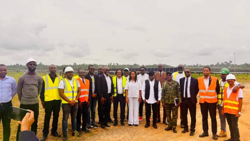 Gabon: Le Ministre de l’Accès Universel à l’Eau et à l’Énergie en visite au sein de l’entreprise SOLEN ÉNERGIE 