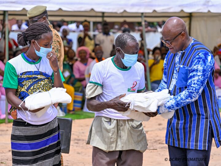 Burkina Faso : Le premier ministre lance la 6e campagne nationale de distribution des moustiquaires imprégnées