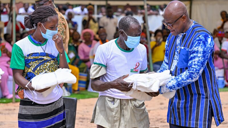 Burkina Faso : Le premier ministre lance la 6e campagne nationale de distribution des moustiquaires imprégnées