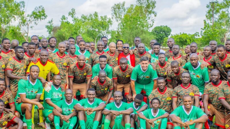 Burkina Faso : Des légendes du football africain expriment leur solidarité au Président du Faso dans sa lutte contre l’impérialisme