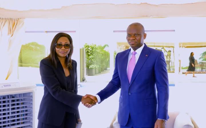 Gabon : Le Chef de l’État s’entretient avec le ministre centrafricain des Affaires Étrangères