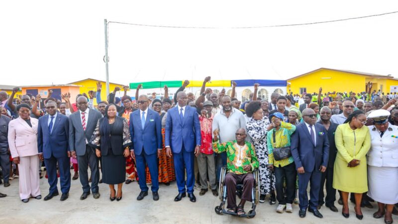Gabon : Brice Clotaire Oligui Nguema livre de nouveaux logements aux Forces de Défense et de Sécurité et inaugure la cité de réinstallation de Bikélé Zong